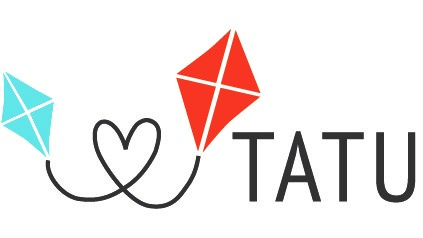 TATU ry:n logo kaksi leijaa joiden narut muodostavat sydämen ja lisäksi teksti TATU.